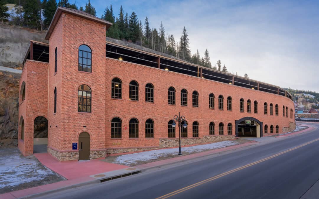 ST. CHARLES CARRIAGE HOUSE